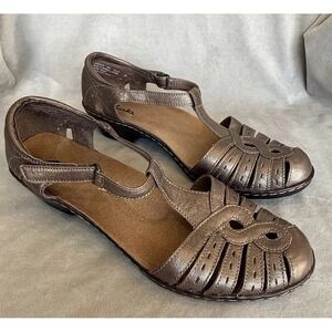 Clarks Wendy River Pewter Sandal Shoes Ankle Strap Leather Woman's 8M Comfort
